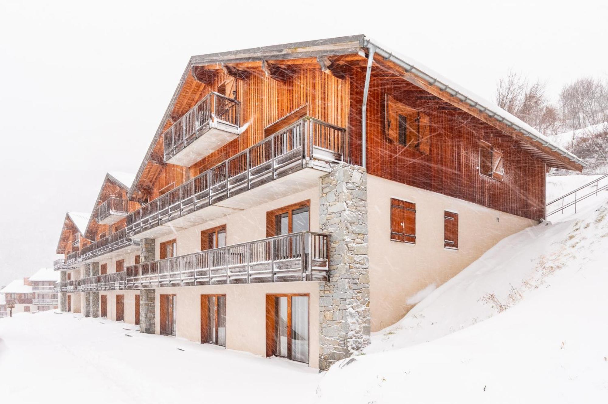 Le Hameau Spa & Piscine Appartement 3 Pieces 6Pers By Alpvision Residences Orelle Exterior foto